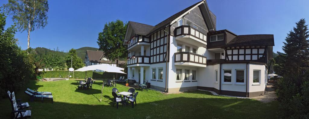 Hotel Flurschuetz Lennestadt Ngoại thất bức ảnh