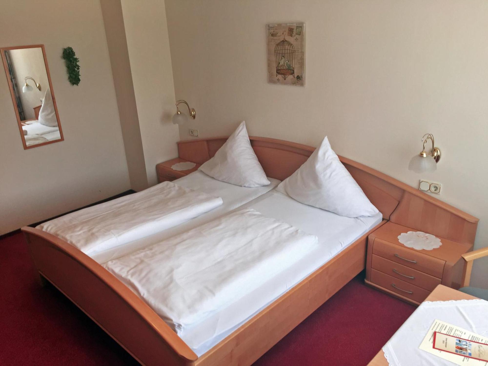 Hotel Flurschuetz Lennestadt Phòng bức ảnh