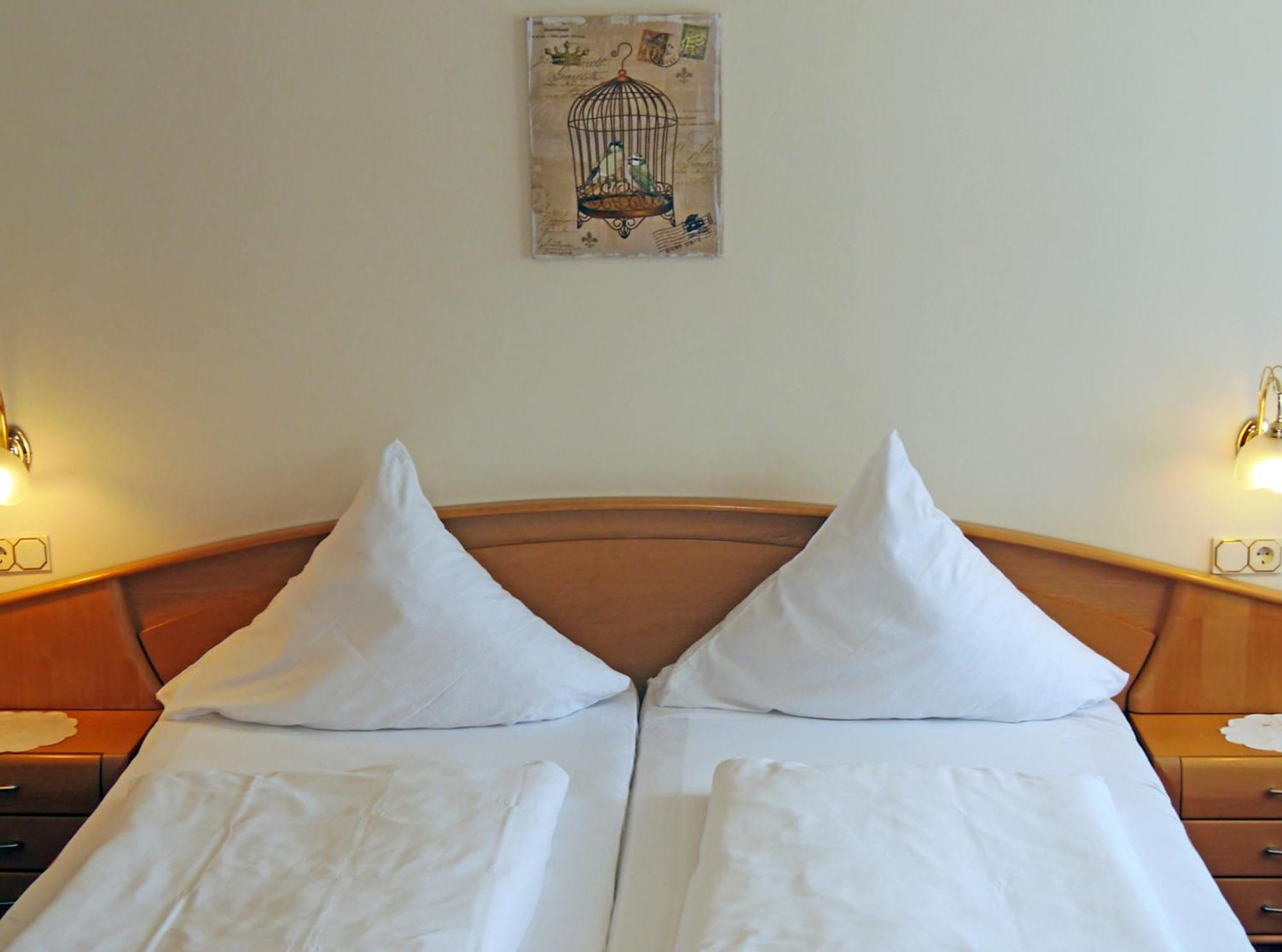 Hotel Flurschuetz Lennestadt Phòng bức ảnh
