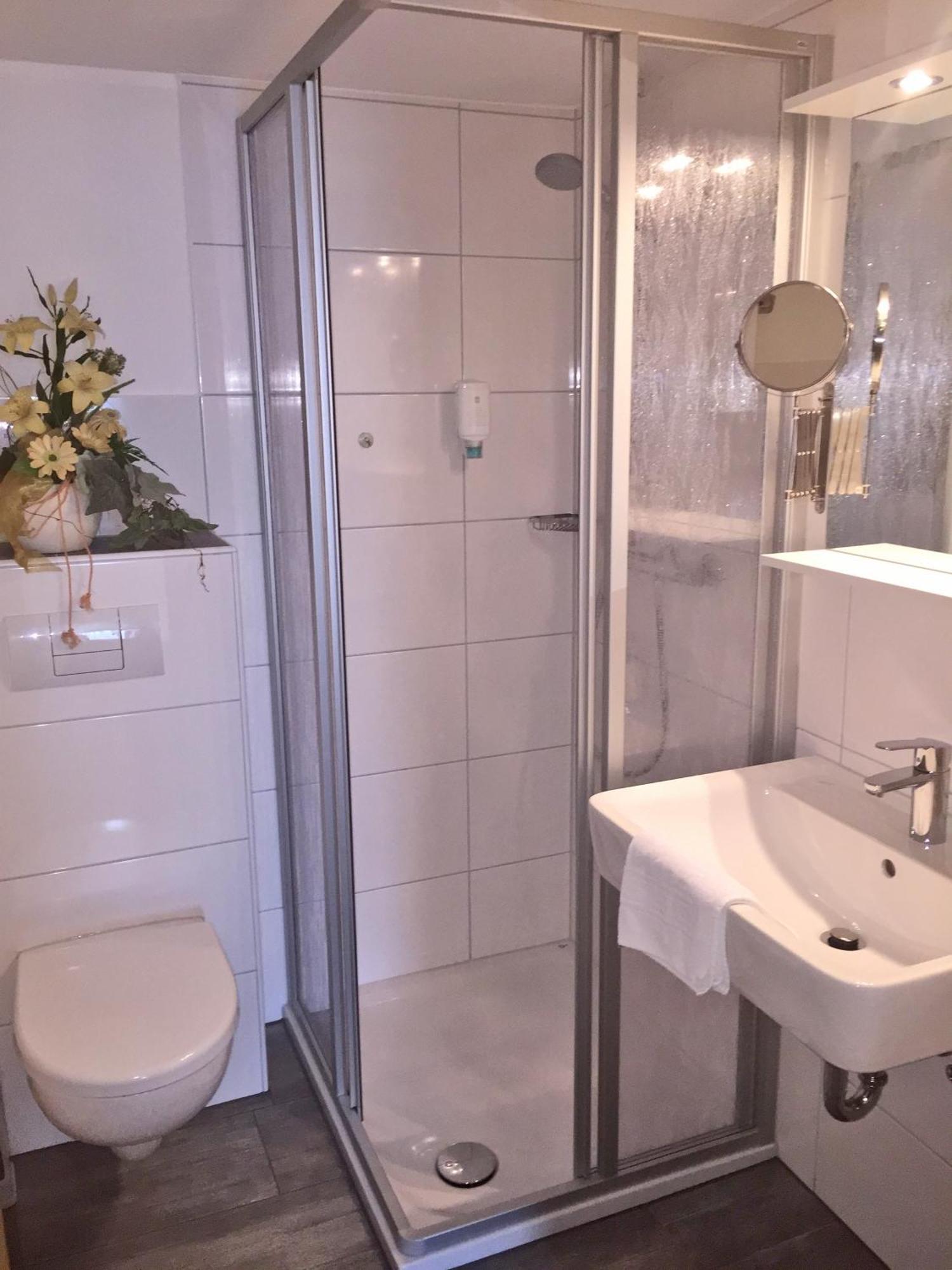 Hotel Flurschuetz Lennestadt Phòng bức ảnh